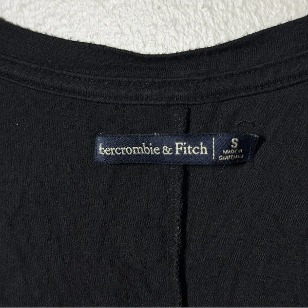 Abercrombie & Fitch Women Black Short Sleeve V-Neck Tee Basic size‎ Small - Image 4