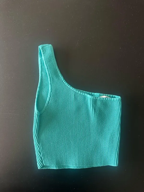 Aritzia Top - Image 2