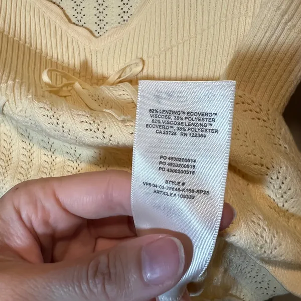 Wilfred Aritzia Yellow Soloist Pointelle Knit Babydoll Sweetheart Sweater M - Image 9