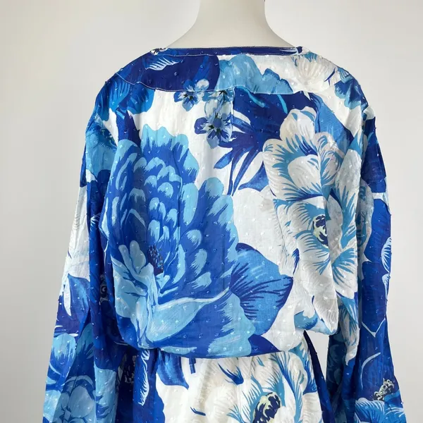 NWOT Cotton Blue Floral V Neck Mini Dress Size L - Image 6