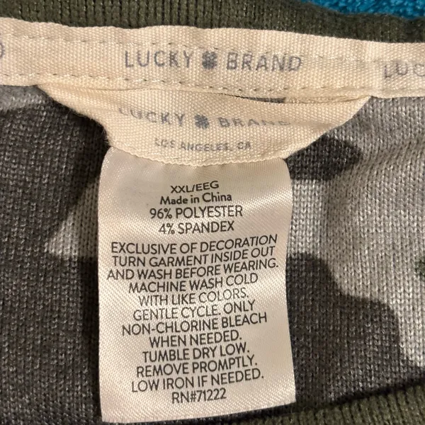 🪖 Lucky Brand Camo Print Soft Knit Tee – Size XL - Image 2
