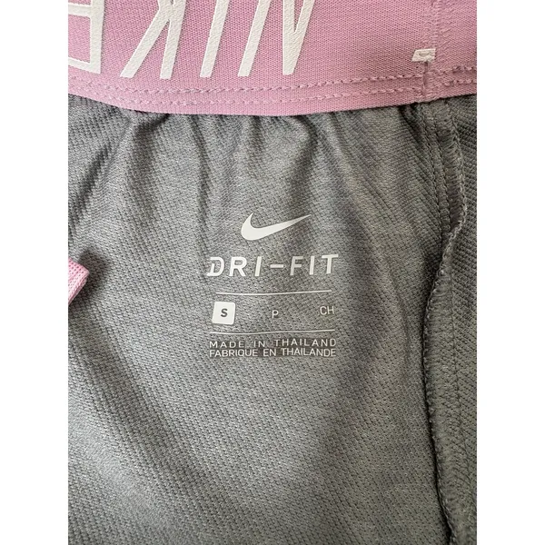 Nike Shorts Women's Small Dri Fit Running Gray Pink Logo Waistband Inseam 5" - Image 6