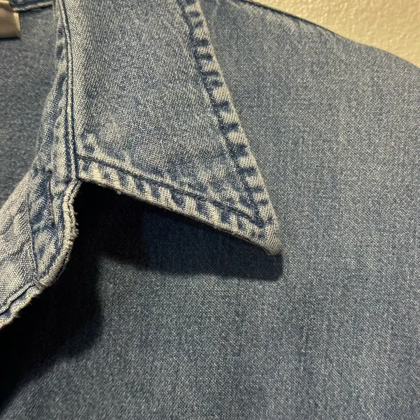 Northern Elements denim‎ shirt size sp Blue - Image 4