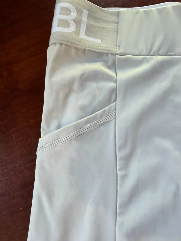 AYBL Pocket Style Bike Shorts Work Out Athletic Shorts Size Small Cream / Gray - Image 2
