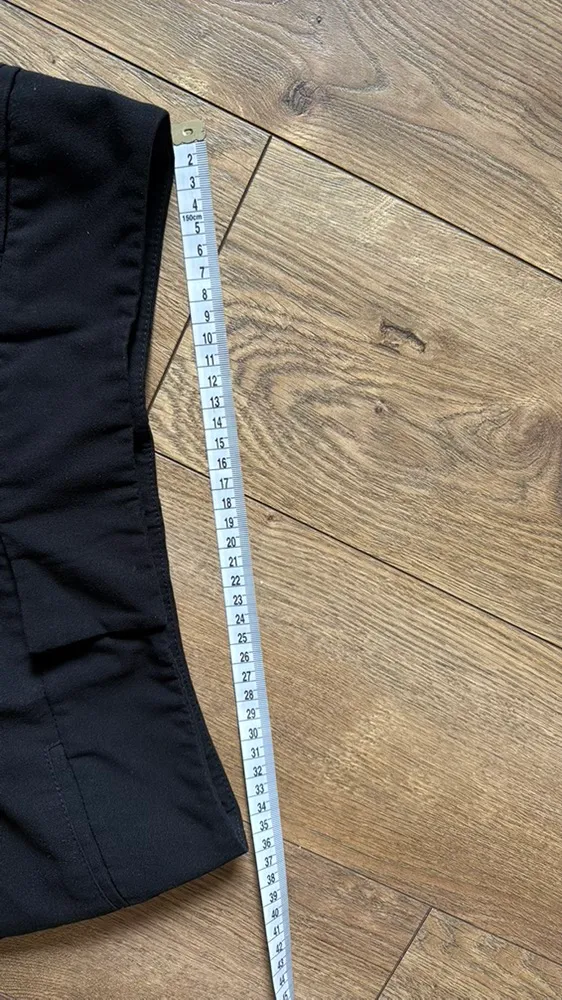 Black Pants Size 4 - Image 11