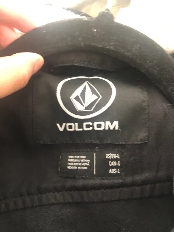Volcom men’s jacket  - Image 2