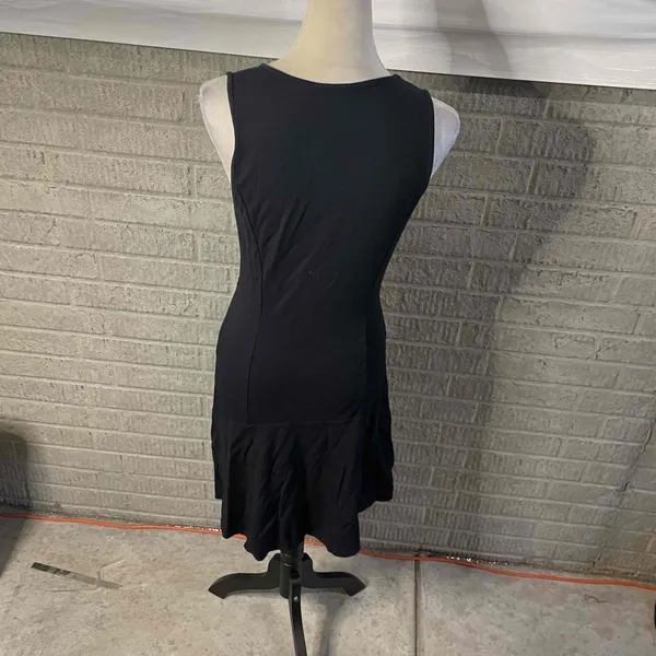 Bizio Soci Black Sleeveless Fitted Dress Size Small‎ - Image 4