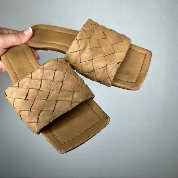 Tony Bianco | Size 7 Brown Tan Leather Sandals with Woven Design‎ - Image 4