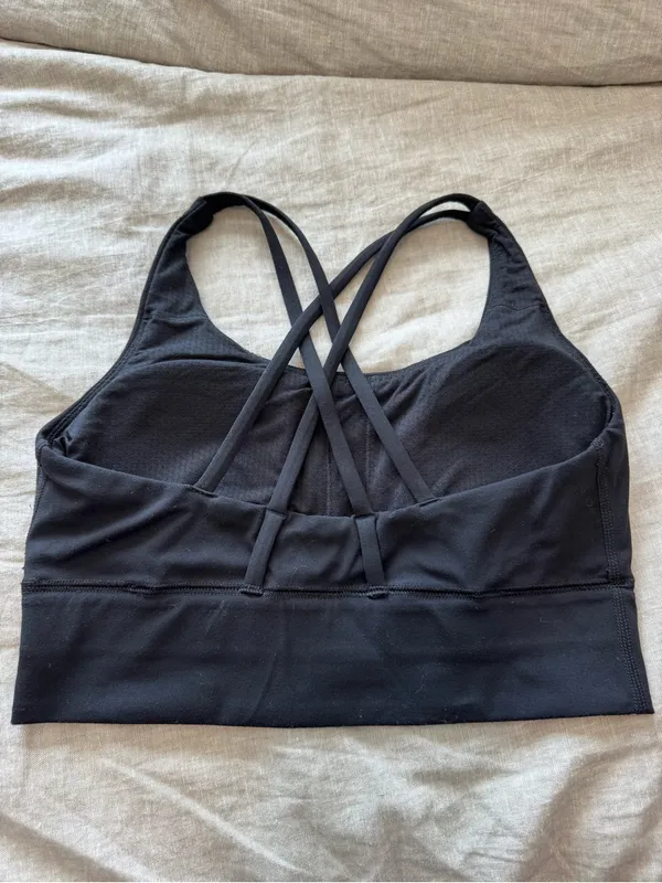 Quince Black Light Support Women’s Sports Bra - Image 3