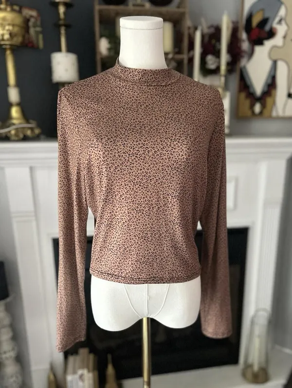 Gaze Lightweight Cheetah Print Long Sleeve Turtleneck Cropped Shirt Sz Large - Image 2