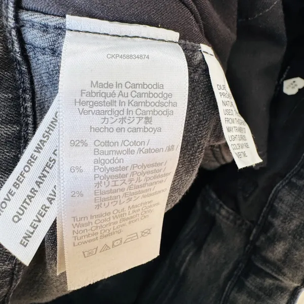 Madewell Stovepipe High Rise Straight Leg Jeans Faded Black Raw Hem 28‎ Grunge - Image 4