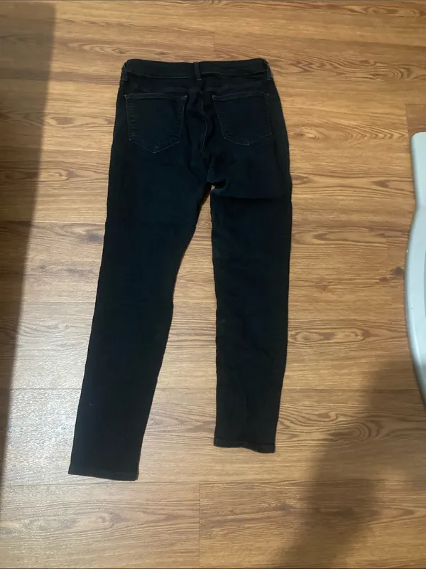 Old Navy Black Women's Skinny Jeans - Image 2