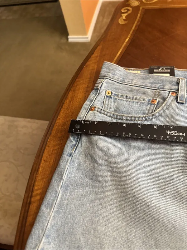 Levi's Mini Jeans Skirt Size 33 - Image 8