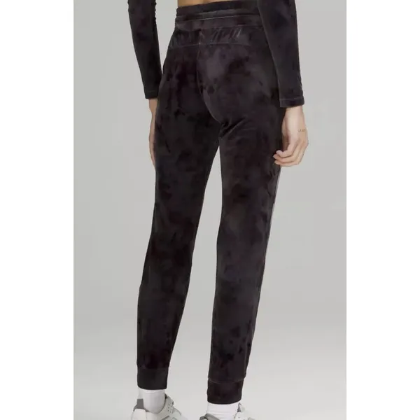 Lululemon Ready To Crush Women High Rise Jogger Velour‎ Size 4 - Image 2
