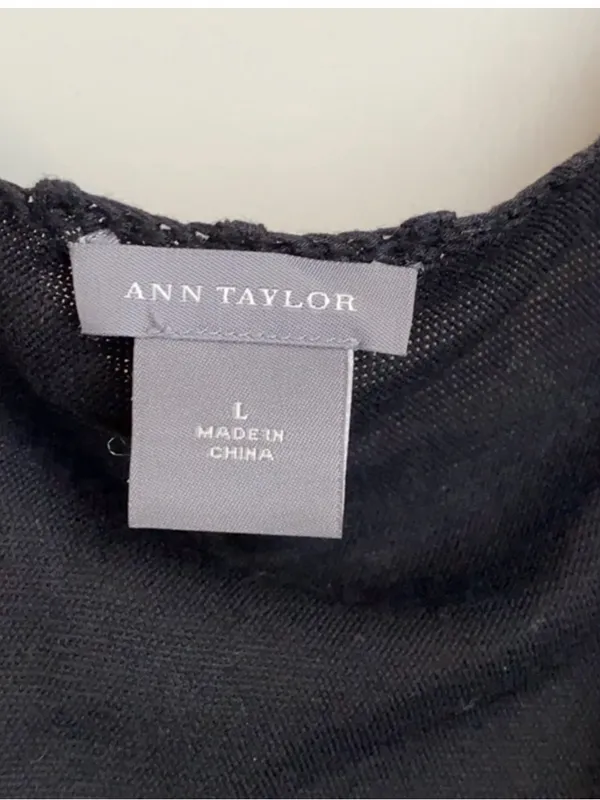 Vintage Ann Taylor cotton and crochet bottom sweater - Image 11