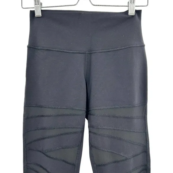 Lululemon High Times Crop *Tech‎ Mesh Black Leggings Size 6 - Image 4