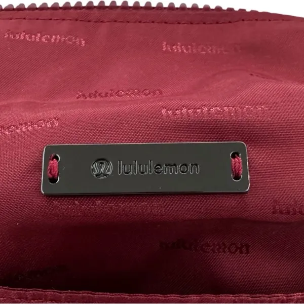 Lululemon All Your Small Things Pouch 4L Roman Red - Image 10