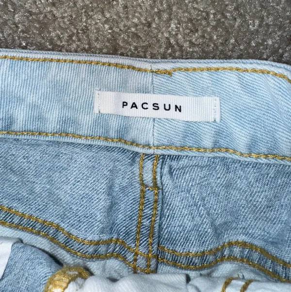 PacSun Patched Denim Shorts - Image 4