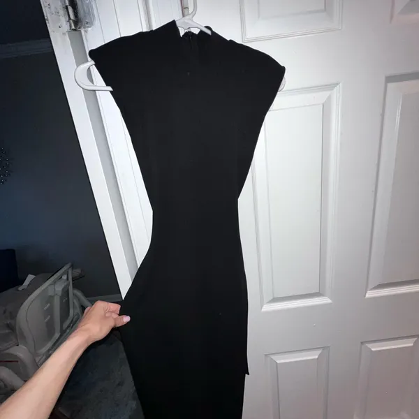Pretty Little Thing Dress Shape Black Padded Shoulder Midi Size 0 Women PLT - Image 4