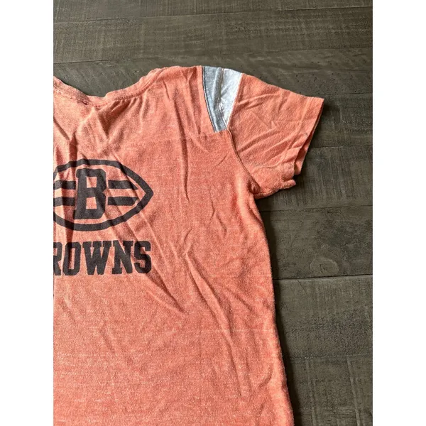 NFL Women's "Cleveland‎ Browns" Orange V Neck Short Sleeve Tee Size Medium - Image 10
