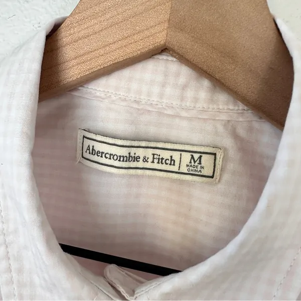 Abercrombie & Fitch Icon Button up Shirt Peach/Pink White Check Sz M Preppy Twee - Image 5