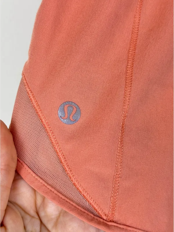 Lululemon Hotty Hot High Rise Shorts 2.5” Size 4 Coral Orange Lined Running - Image 9