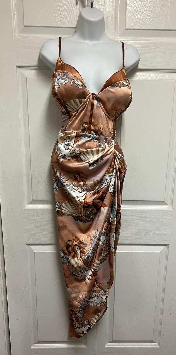 SheIn Figure Graphic Ruched Split Thigh Satin Cami Dress - Image 3