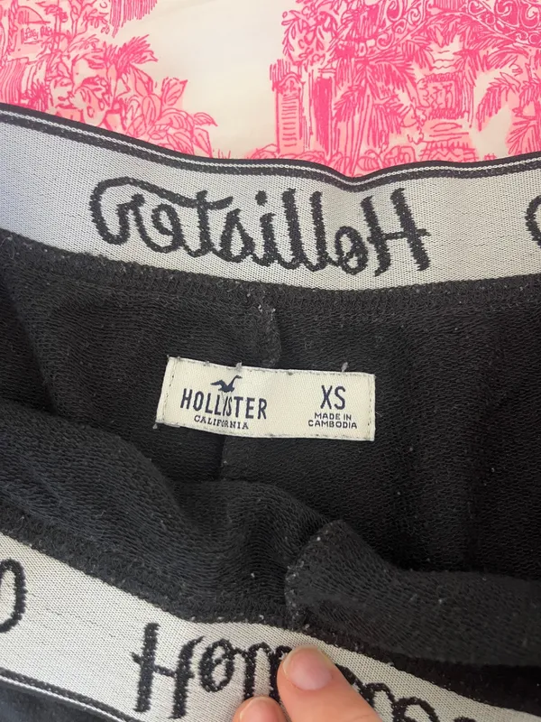 black hollister shorts - Image 3