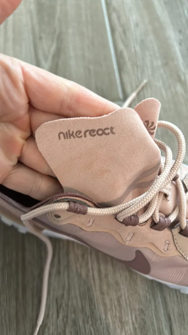 Nike Sneakers - Image 7