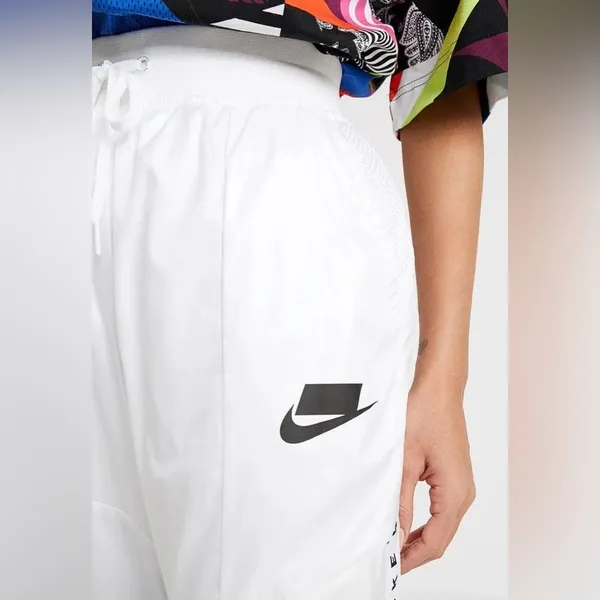Nike Women's Woven Track Trousers Sweats Pants Joggers White/Black Size XS New - Image 3