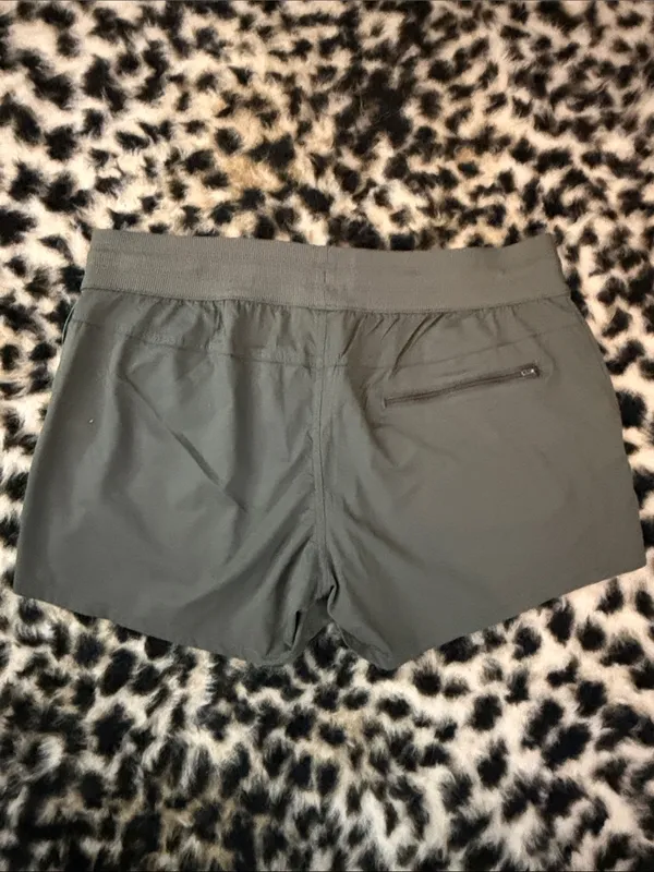 The North Face Olive Performance Running Shorts - Image 4