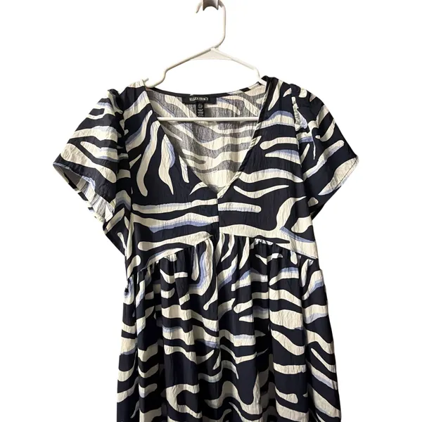 Ellen Tracy V-Neck Flutter Sleeve Dress size Small NEW - Image 6