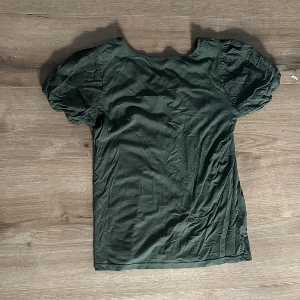Chic Dark Green Puff Sleeve Blouse Size L - Image 2