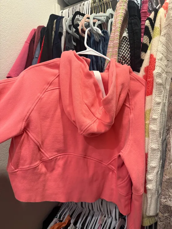 Lululemon Scuba Full-Zip - Image 2