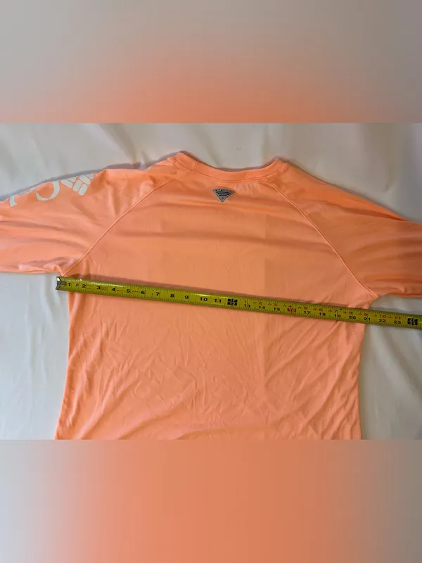 Columbia Long Sleeve Sun Tee in Coral - Image 3