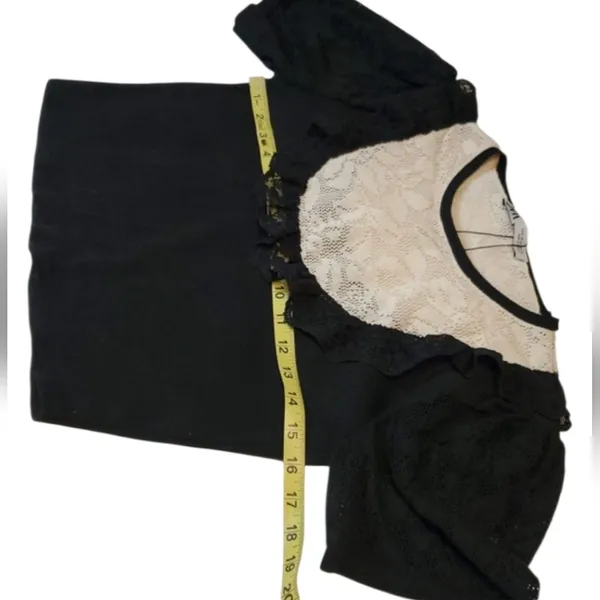 Zara Black Ecru Lace Trim Pointelle Knit Sweater Short Sleeves Size:M NWOT - Image 5