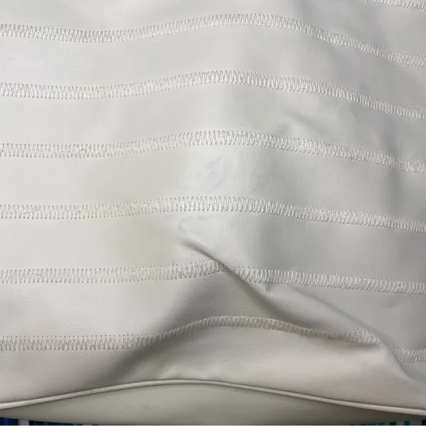 White Beach Bag - Image 2