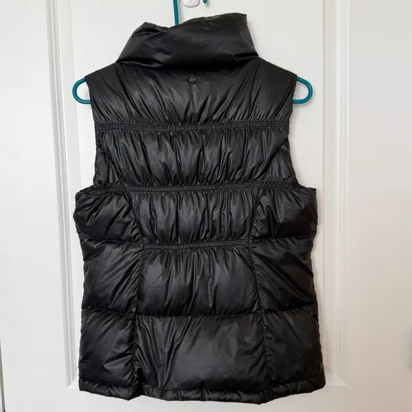 Prana Milly Quilted Puffer Vest Size Small Down Insulated Full Zip Black - Image 3