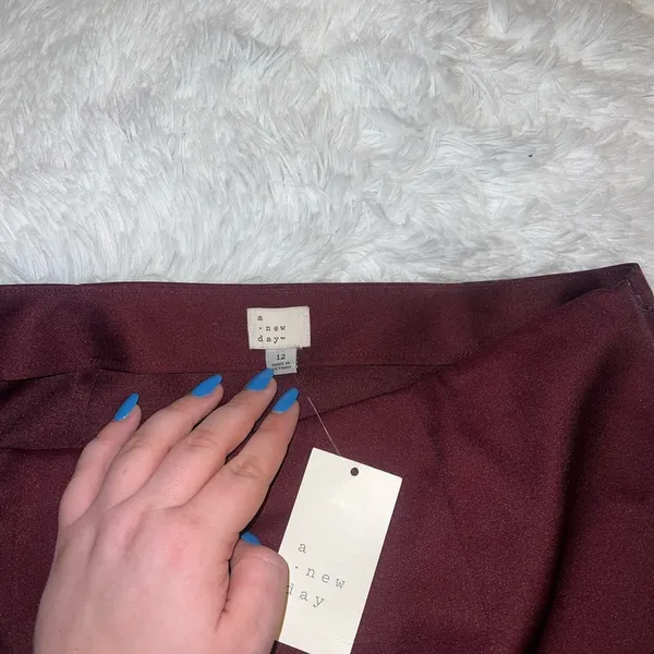 NWT A New Day Red Maroon Satin Mini Skirt size 12 - Image 3