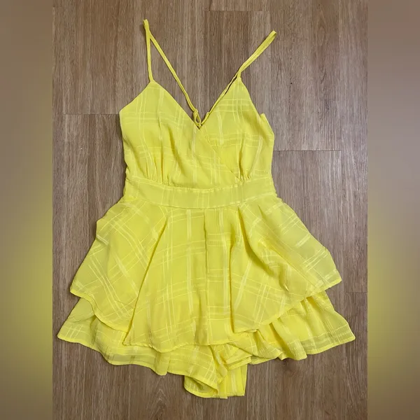 Yellow Sleeveless Wrap Dress Size M - Image 3