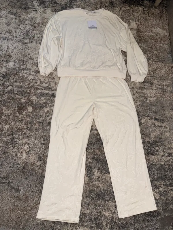 Cream Women's Lounge Sweatshirt & Pants Set - Image 2