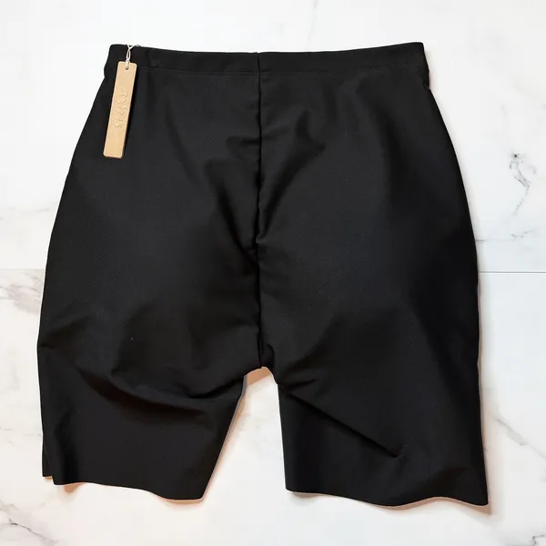 NWT Skims Body Butt Enhancing Padded Shorts  - Image 3