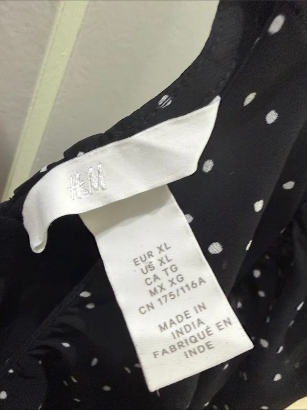H&M Black Blouse with White Polka Dots and V-Neck - Image 2