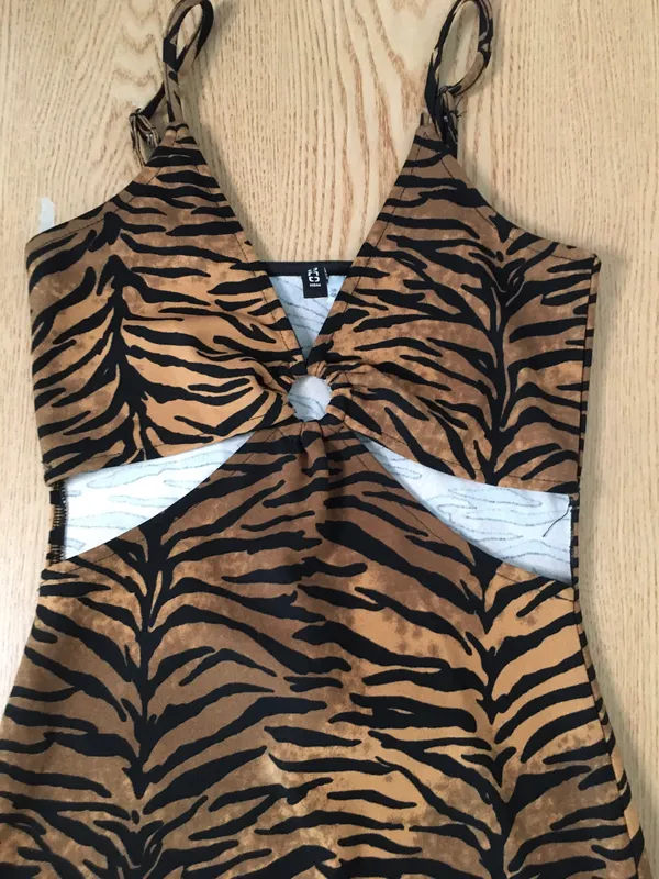 Divided New H&M Animal Print Cut Out Dress Size 0 - Image 2