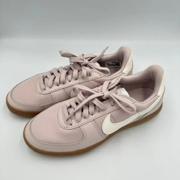 Nike Women's Size 8 Purple Sneakers Leather Field General Gum Sole‎ Violet - Image 7