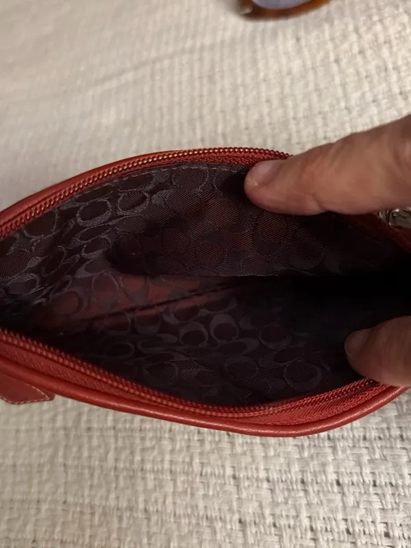 Coach White Wristlet Clutch with Red, Pink and Orange Heart Appliqués - Image 4