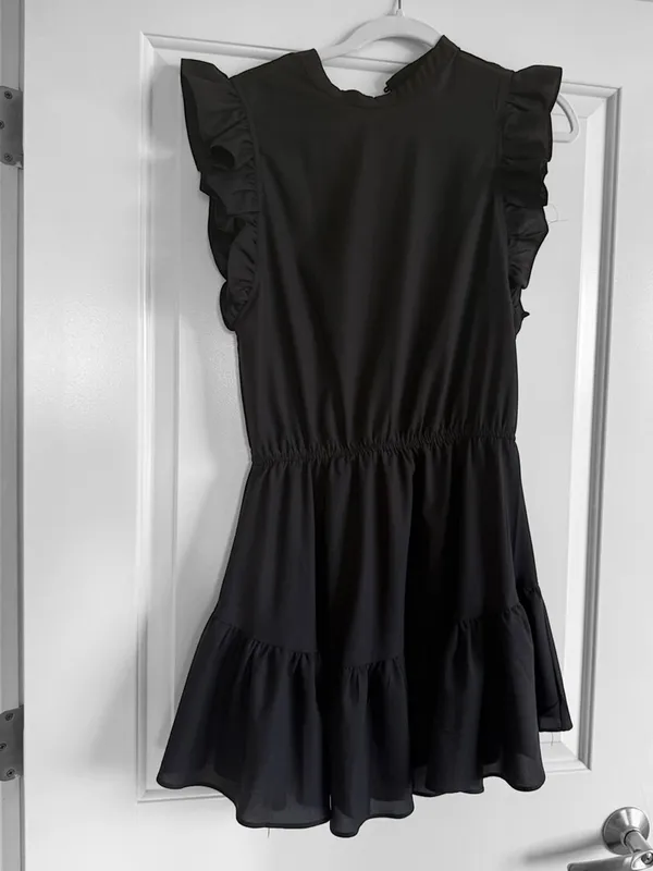 TCEC Black Ruffle Sleeve Tiered Mini Dress Size M - Image 2