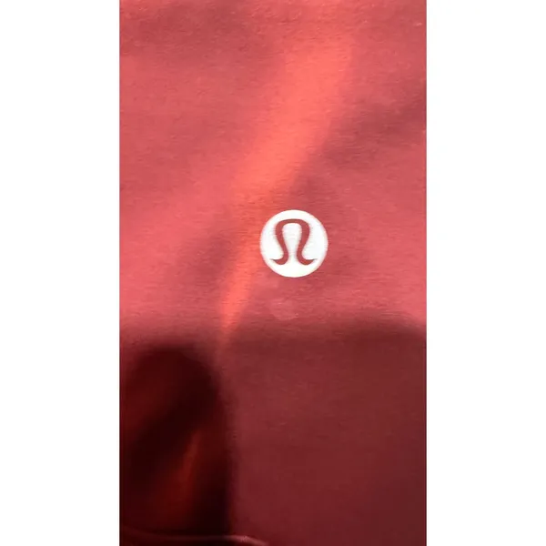 Lululemon wunder High-Rise Biker Short 8 Red Merlot Diamond Dye Nulu Size 4 - Image 4
