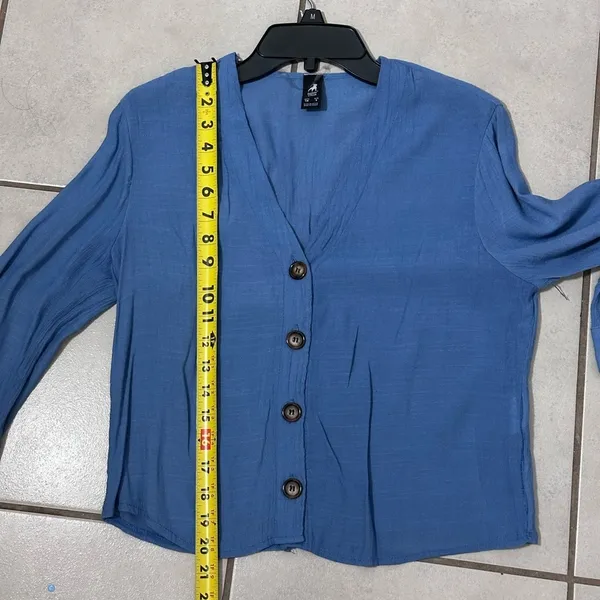 Cuidado‎ Con El Perro Women Blue Button Down Blouse Size S. - Image 6
