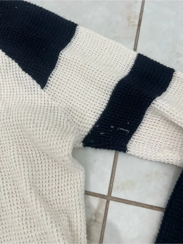 Faherty Cream Wrigley Throwback Sweater Size XS - Image 4